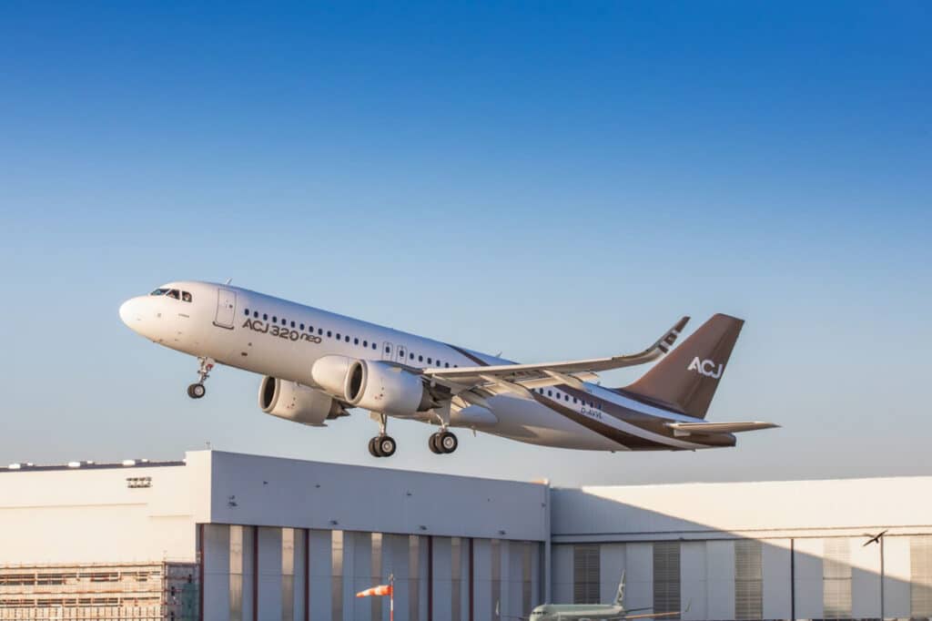 Airbus ACJ320 neo 8 Airbus ACJ320 neo 8