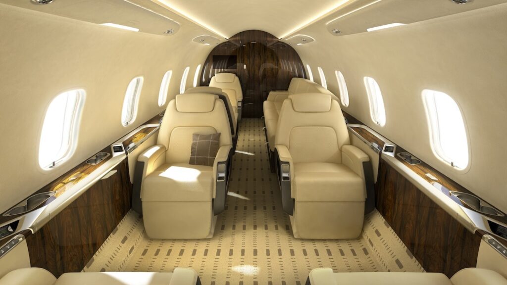 Bombardier-Challenger-350-2 Bombardier Challenger 350 2