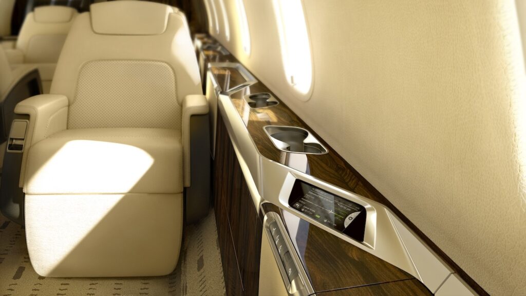 Bombardier-Challenger-350-6 Bombardier Challenger 350 6