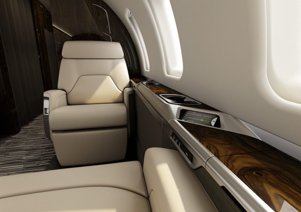 Bombardier-Global-6500-6 Bombardier Global 6500 6