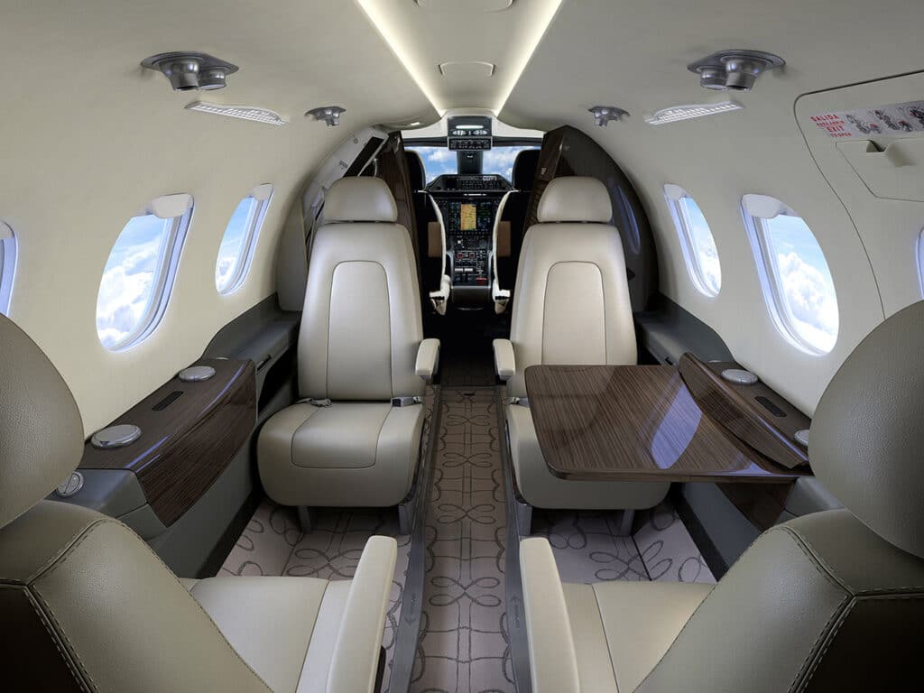 Embraer-Phenom-100E-2 Embraer Phenom 100E 2