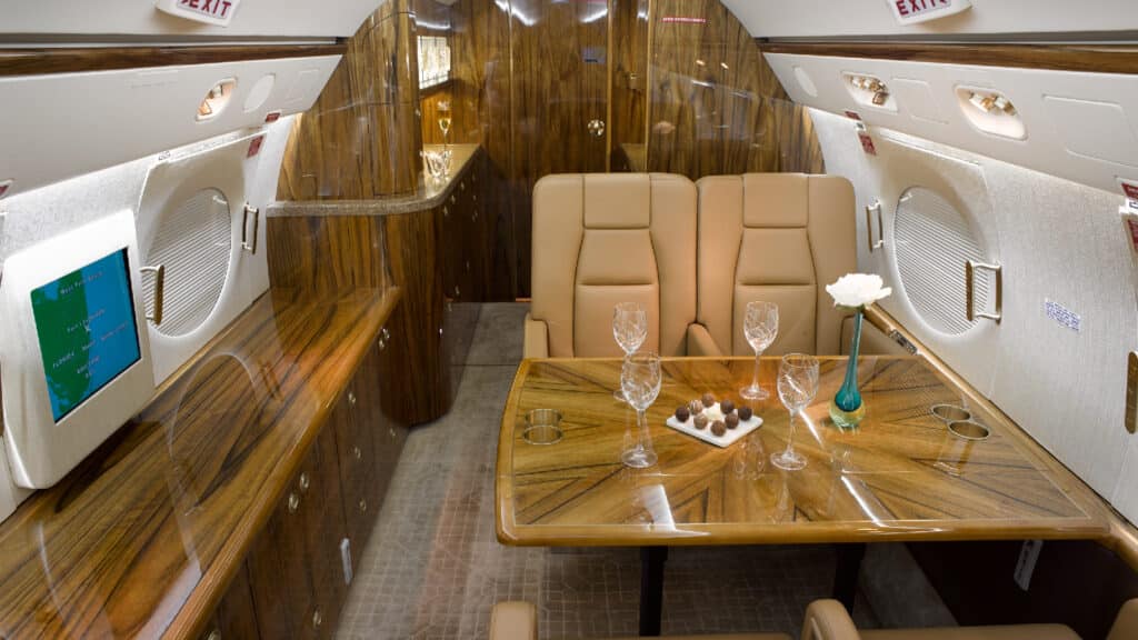 Gulfstream-G350-4 Gulfstream G350 4