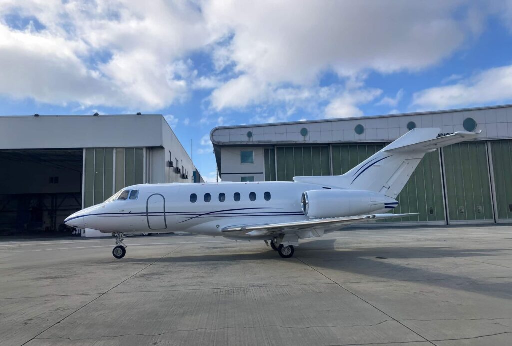 2003-hawker-800xp-photo-002 (1)