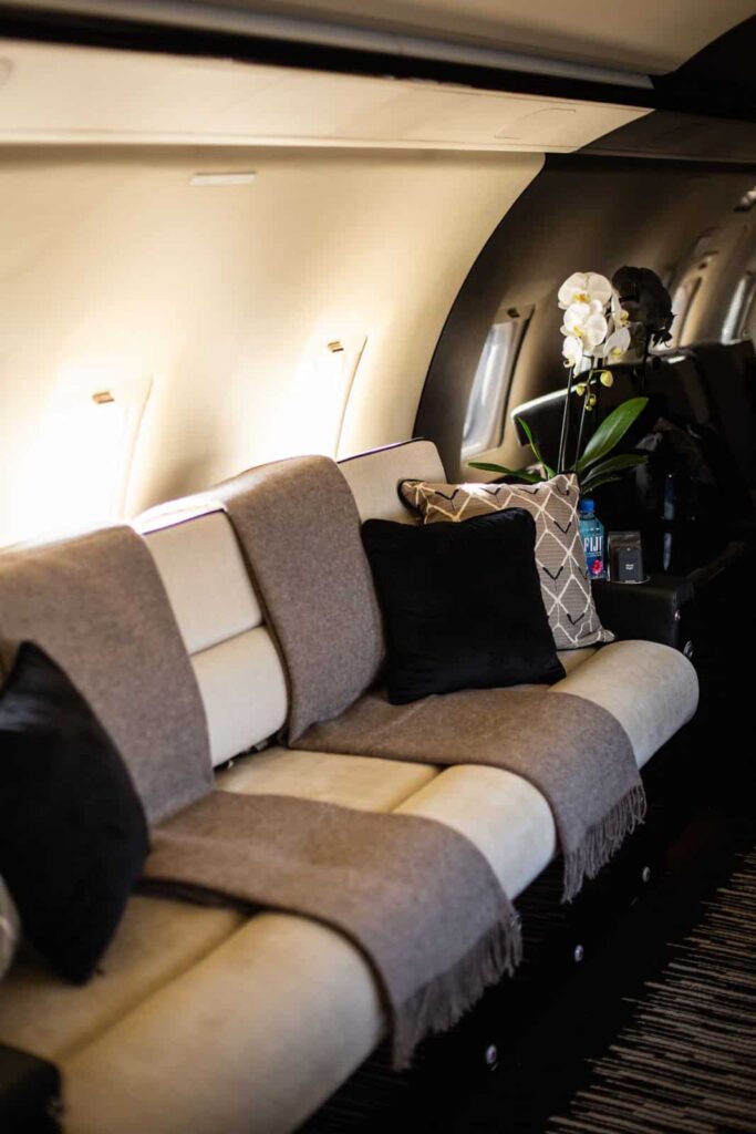 2003-Bombardier-Challenger-604-YL-TIM-file-image-36